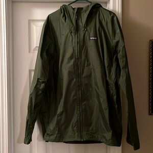 Men’s Patagonia Raincoat